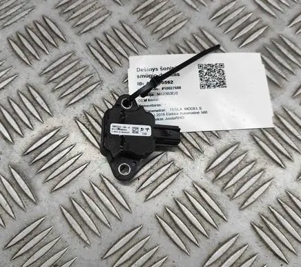 Tesla Model S Airbag deployment crash/impact sensor 100527500A