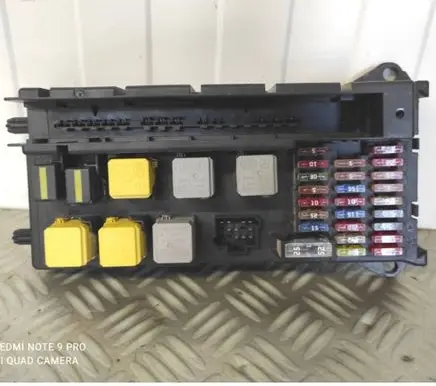 Mercedes-Benz Sprinter W906 Fuse module A9065454701 50JF11F01 05132014