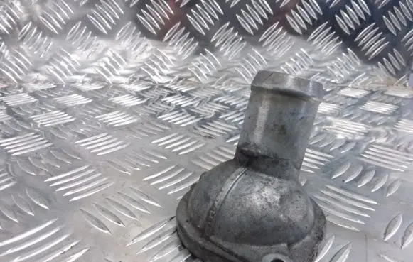 Honda CR-V Engine coolant pipe/hose