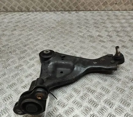 Mercedes-Benz Vito Viano W447 Front lower control arm/wishbone A4473301407