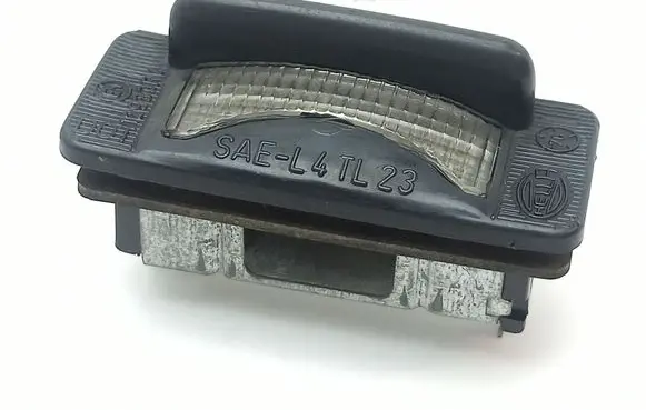 Volvo 240 Number plate light