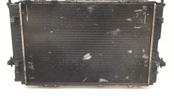 Audi 100 S4 C4 Coolant radiator 4A0121251R