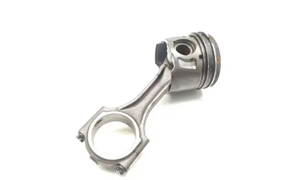 Jaguar XF Piston with connecting rod 224DT