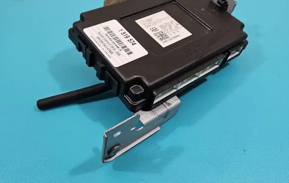 Hyundai Elantra VI Central body control module 95400-F2730 IMPRK1519574