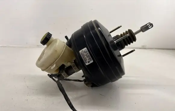 Ford Mustang VI Brake booster FR3C2B195NJ