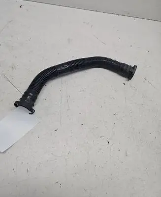 Audi Q7 4L Breather hose/pipe 7L0131625
