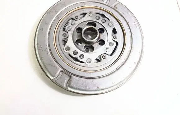 Volkswagen PASSAT B8 Flywheel 04E105266P