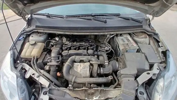 Ford C-MAX I Engine swap 