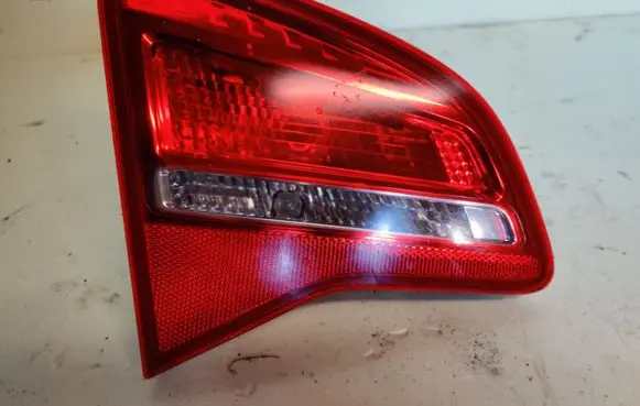 Opel Meriva B Tailgate rear/tail lights 21629003