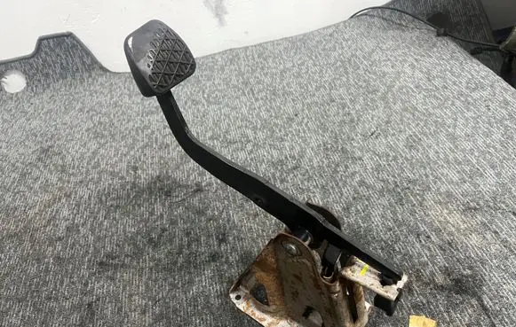Mercedes-Benz Sprinter W906 Clutch pedal 2006R