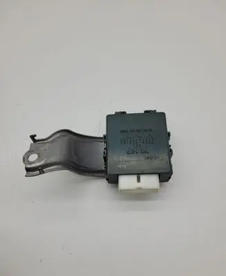 Lexus IS 220D-250-350 Door central lock control unit/module 8597053030 0515004060