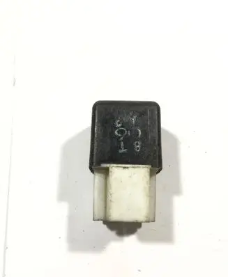 Jeep Grand Cherokee (WJ) Other relay MB629081 MA1567001240