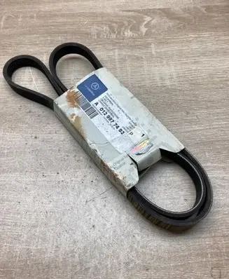 Mercedes-Benz A W168 Alternator belt A0129977492