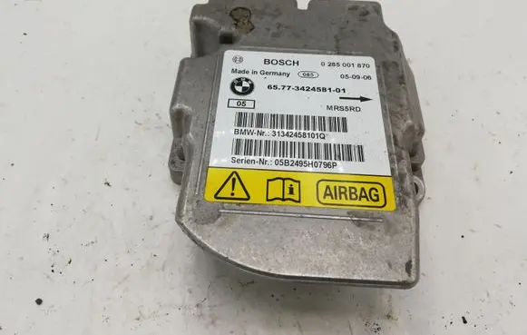 BMW X3 E83 Airbag control unit/module 3424581 31342458101Q 05B2495H0796P