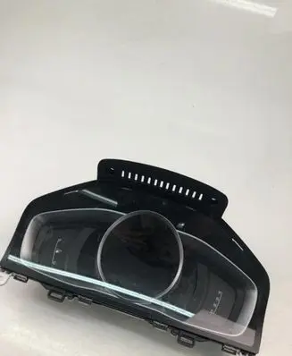 Volvo XC90 Speedometer (instrument cluster) 31473468