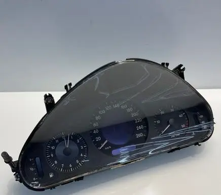 Mercedes-Benz E W211 Speedometer (instrument cluster) A2115403347 2115403347