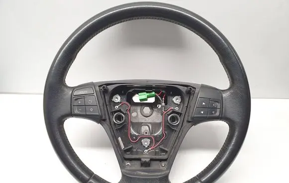 Volvo S40 Steering wheel 8687335 27042004 CV552030CH41180360