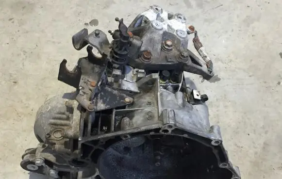 Peugeot Boxer Manual 6 speed gearbox 1400688680E05 1384487080