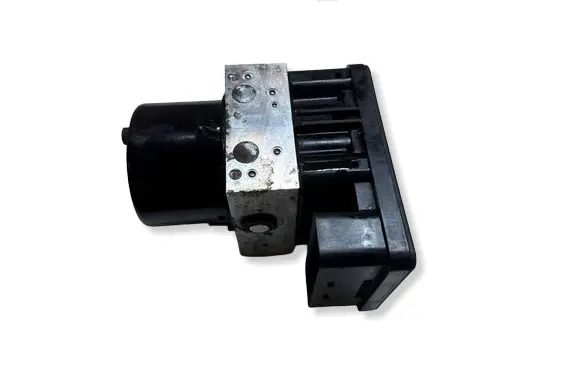 Volkswagen Golf Plus ABS Pump 1K0907379AA 10096003603 00005305G1