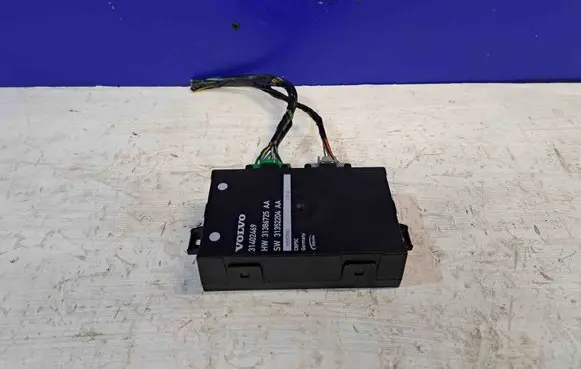 Volvo XC70 Tailgate/trunk control unit/module 31386725 31352204