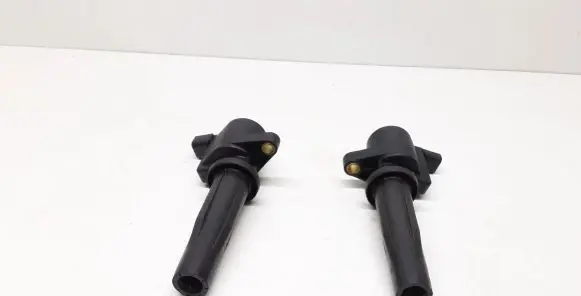 High voltage ignition coil