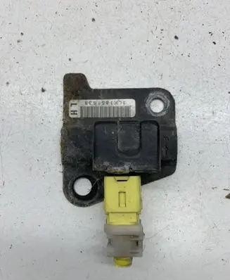 Subaru Legacy Airbag deployment crash/impact sensor 98231AE010 1876003480