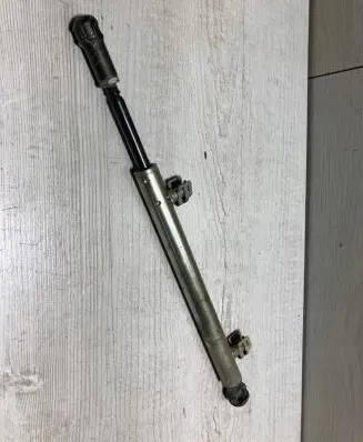 Mercedes-Benz SLK R171 Convertible roof main ram cylinder a17131