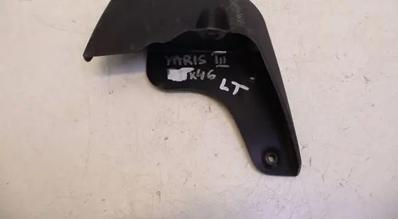 Toyota Yaris Rear mudguard PZ416B996800