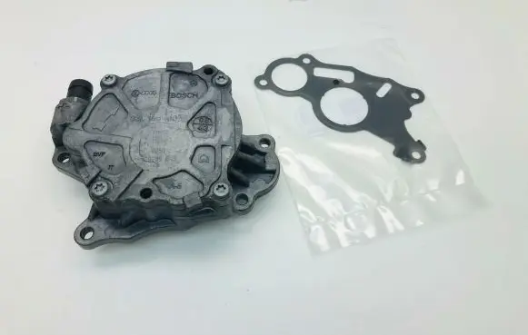 Volkswagen Beetle A5 Vacuum pump 03L145100G
