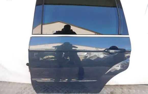 Ford S-MAX Rear door