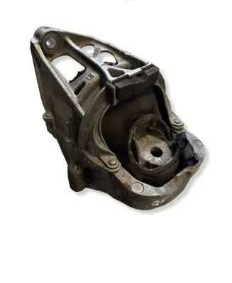 Audi Q5 SQ5 Engine mount bracket 4M0199371