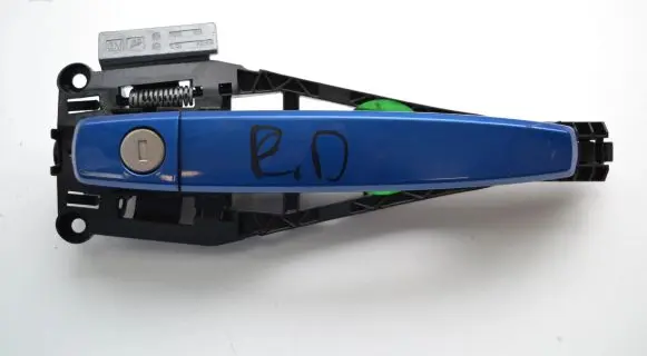 Chevrolet Cruze Front door exterior handle 13503484
