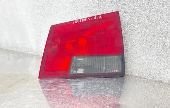 Opel Vectra C Tailgate rear/tail lights 13184025 443504