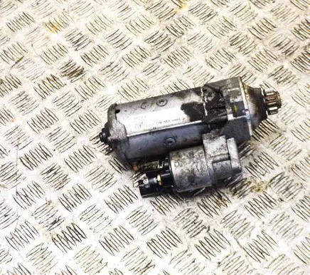Skoda Superb B8 (3V) Starter motor 02E911022C