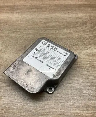 Skoda Octavia Mk1 (1U) Airbag control unit/module 1C0909605 5WK43121