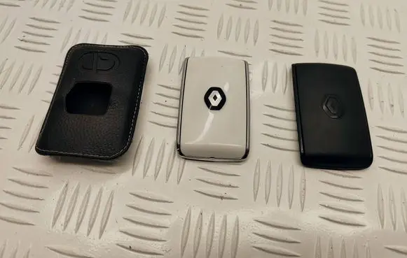 Renault Scenic IV - Grand scenic IV Ignition key/card 