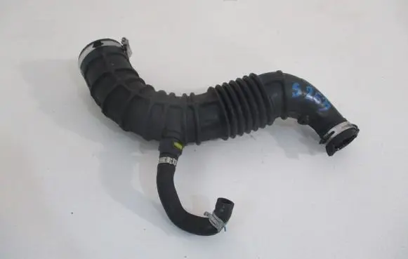 Renault Scenic II - Grand scenic II Air intake hose/pipe 8200500384