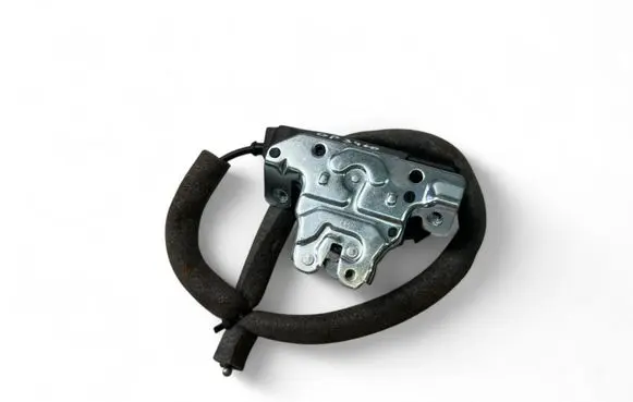 Mercedes-Benz E W212 Coupe door lock (next to the handle) A0997200135