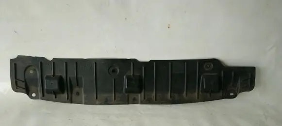 Toyota Yaris Front bumper skid plate/under tray 532890D060