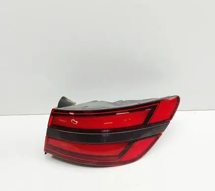 Genesis GV60 Rear/tail lights 92420CU010