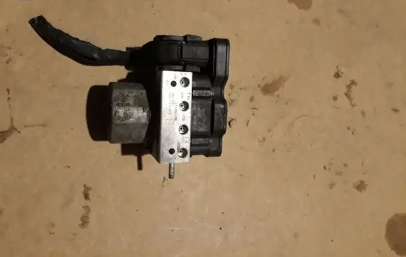 Subaru Forester SJ ABS Pump 275365G190 0265956212
