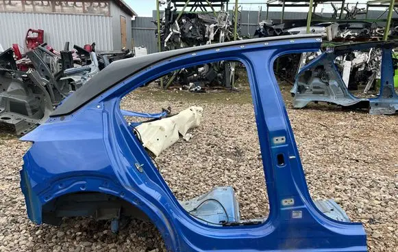 Opel Mokka B Rear quarter panel