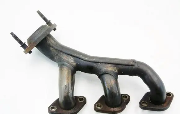 Ford Mustang IV Exhaust manifold YR3E-9431-AA