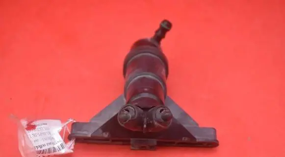 BMW 5 E60 E61 Windshield washer spray nozzle 