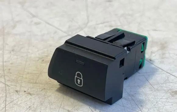 Opel Vivaro Central locking switch button 9809138677