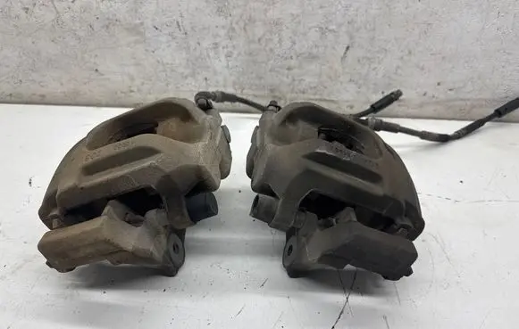 BMW X5 F15 Front brake caliper 4236365