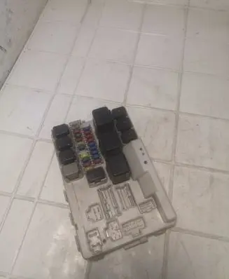 Nissan Murano Z50 Fuse module 284B7CA006