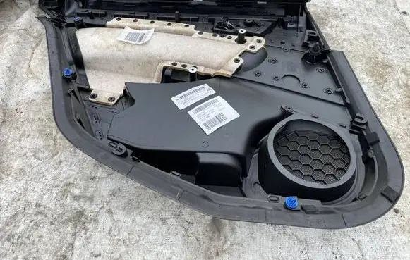 Opel Insignia A Rear door card panel trim 13327688