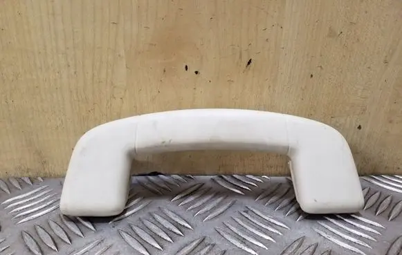 Volkswagen PASSAT B8 Front interior roof grab handle 3G0857607B