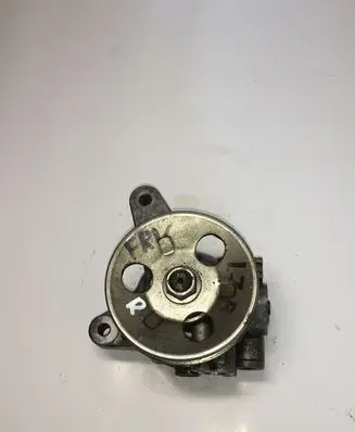Honda FR-V Power steering pump RJH500529E